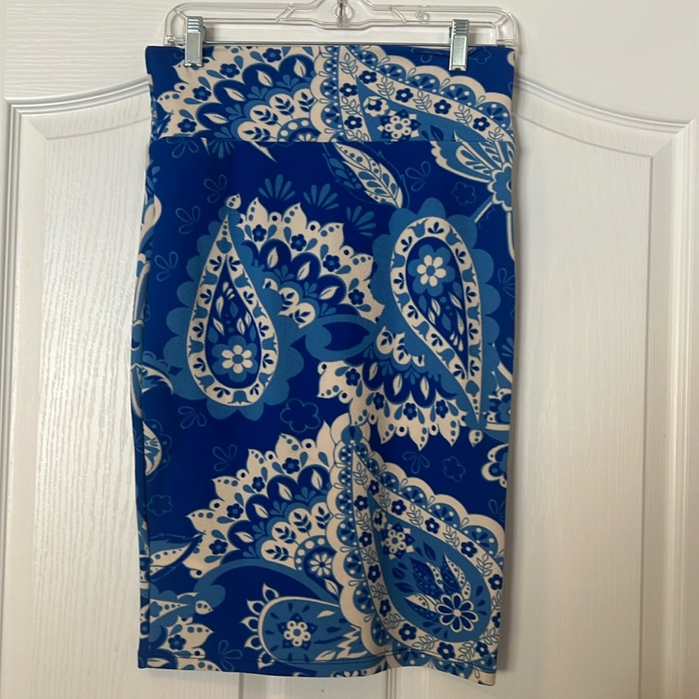 LuLaRoe Cassie Skirt.  Small